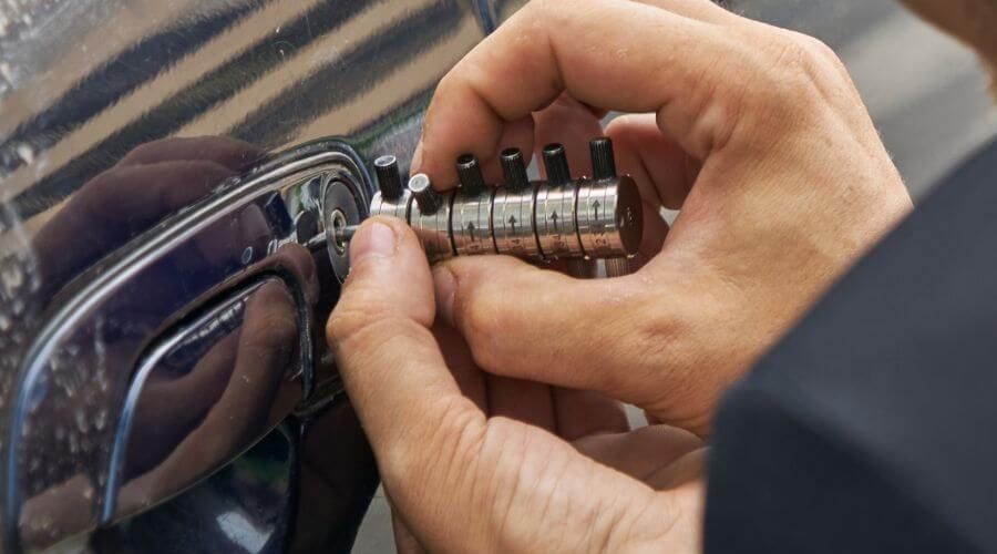 Professional residential roofers in Golden, OK